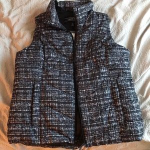 Lands End white and black puffer vest